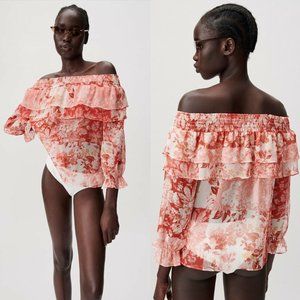 ZARA NWT Printed Ruffled Top Red White S